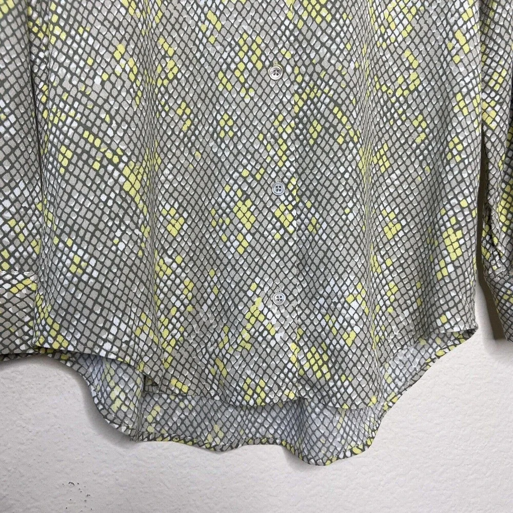 Equipment Femme Reptile Print Button up Blouse Sz XS - Picture 4 of 9
